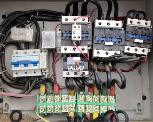 飼料顆粒機(jī)-電機(jī)C型電控箱